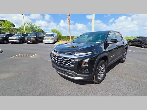 New 2026 Chevrolet Equinox LT w/ Convenience Package II image 18