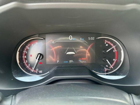 Used 2025 Toyota RAV4 LE FWD image 9