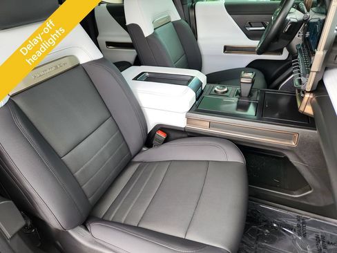 Used 2025 GMC Hummer EV 2X AWD/4WD image 20