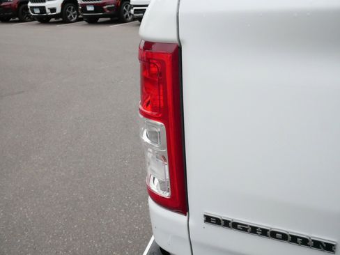 Used 2022 RAM 1500 Big Horn AWD/4WD image 17