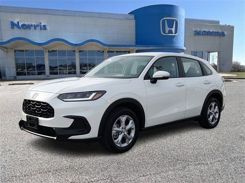 Used 2025 Honda HR-V LX image 2