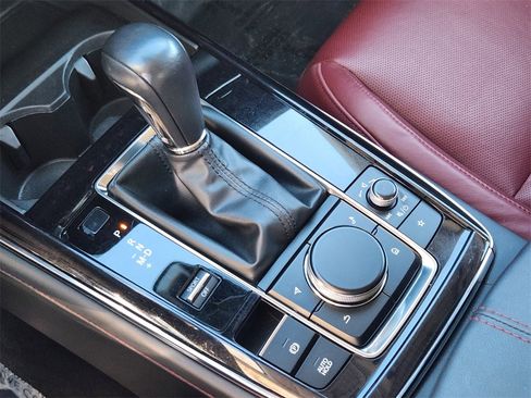 Used 2023 MAZDA CX-30 AWD 2.5 S w/ Preferred Package image 16