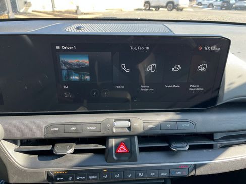 Used 2025 Kia K4 LXS image 17