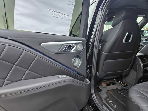 Used 2025 BMW XM image 19