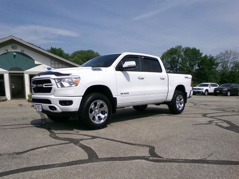 Used 2019 RAM 1500 Big Horn AWD/4WD image 2