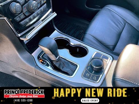 Used 2021 Jeep Grand Cherokee Limited image 14