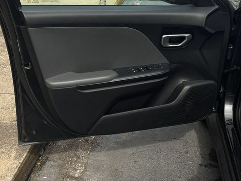 Used 2025 Kia K4 FWD image 18