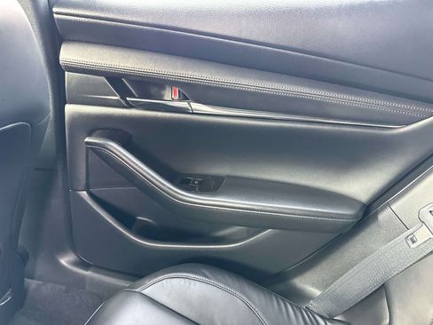 Certified 2025 MAZDA MAZDA3 s image 12