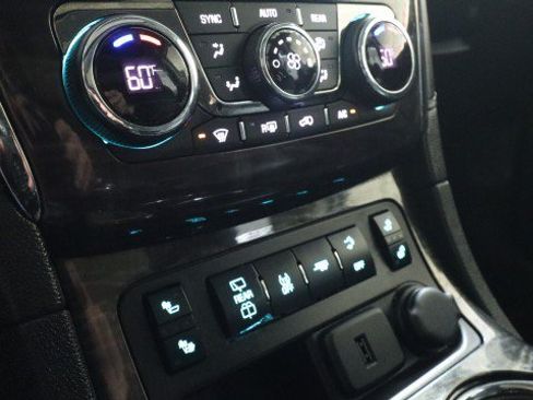 Used 2015 Buick Enclave Leather AWD/4WD image 21
