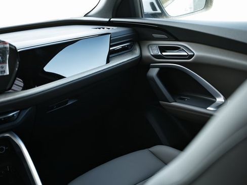 New 2025 Audi Q5 Premium Plus image 28