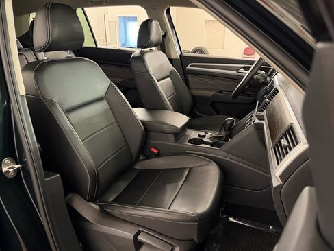 Used 2021 Volkswagen Atlas SE w/ Panoramic Sunroof Package AWD/4WD image 44