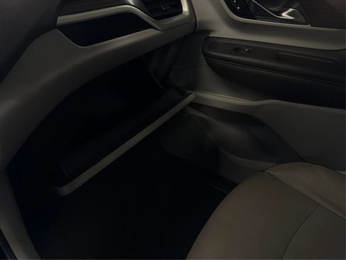 Used 2021 GMC Terrain SLT image 27