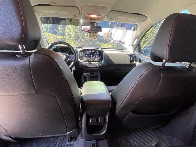 Used 2017 GMC Canyon SLE w/ All Terrain Package AWD/4WD image 9