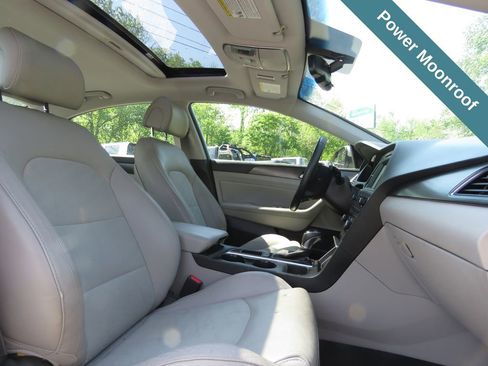 Used 2017 Hyundai Sonata Sport w/ Value Edition Package 02 FWD image 13