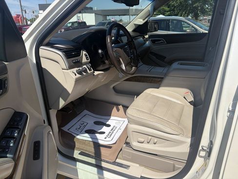 Used 2015 GMC Yukon Denali w/ Touring Package AWD/4WD image 7