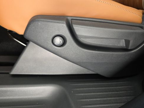 New 2026 INFINITI QX60 Autograph w/ Dark Cargo Package image 25