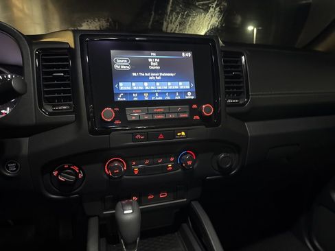 Used 2023 Nissan Frontier SV w/ Midnight Edition Package image 3