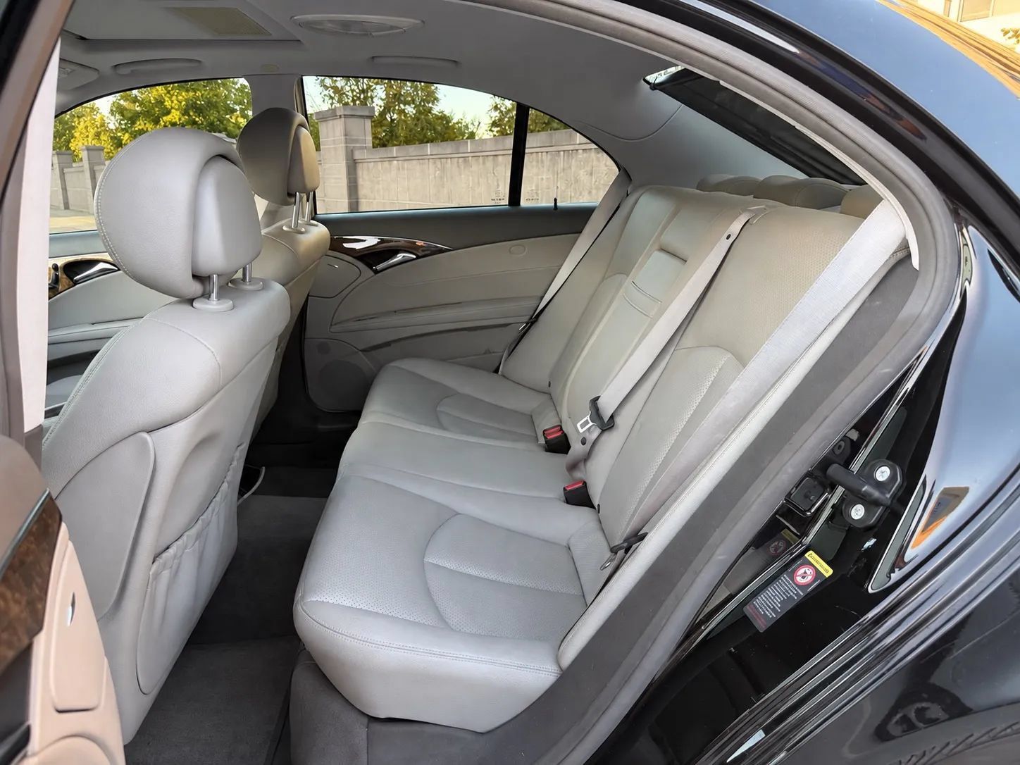Used 2007 Mercedes-Benz E 350 Sedan image 11