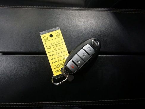 Used 2021 Nissan Rogue SV image 31