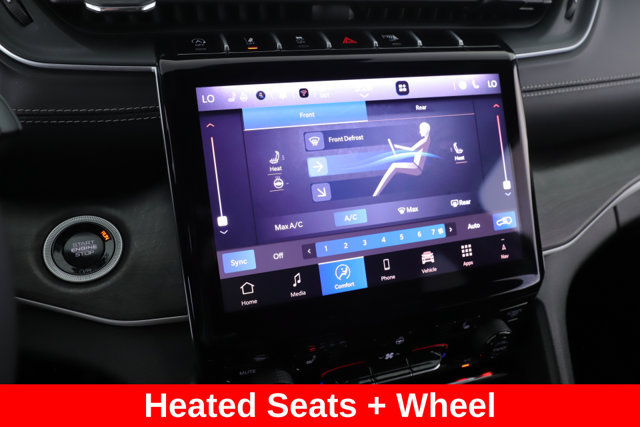 Used 2025 Jeep Grand Cherokee L Limited w/ Trailer Tow Package AWD/4WD image 4