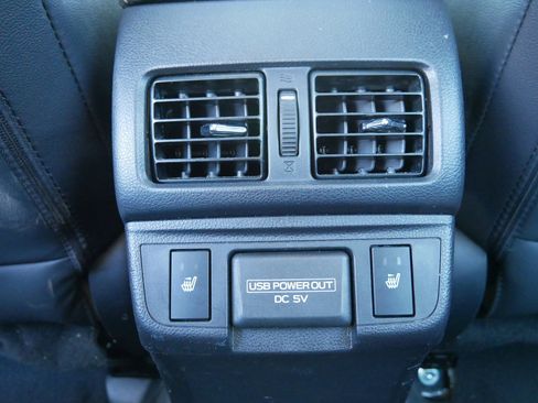 Used 2018 Subaru Legacy 2.5i Limited image 19