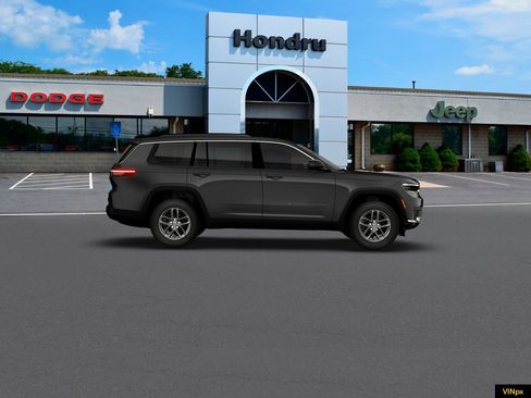 New 2026 Jeep Grand Cherokee L 4WD image 8