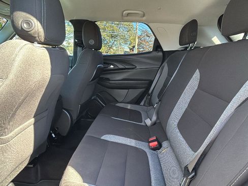 Certified 2023 Chevrolet TrailBlazer LT w/ Convenience Package image 28