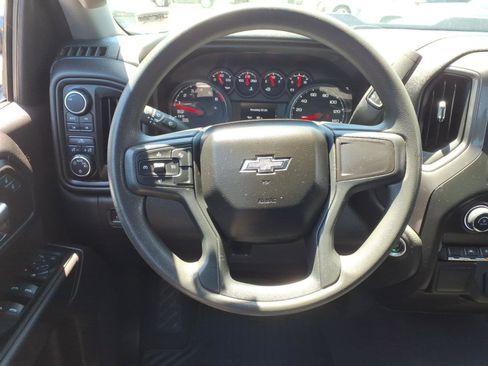 Used 2022 Chevrolet Silverado 1500 Custom Trail Boss w/ LPO, Dark Essentials Package AWD/4WD image 19