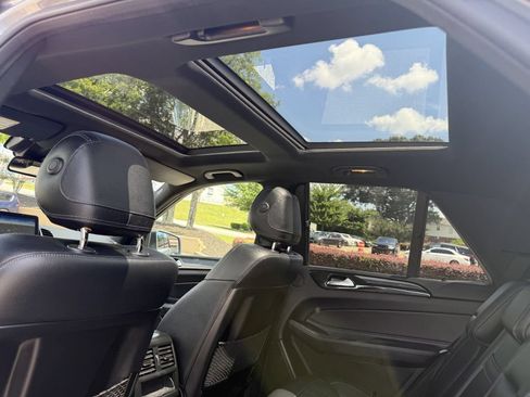 Used 2017 Mercedes-Benz GLE 350 image 21