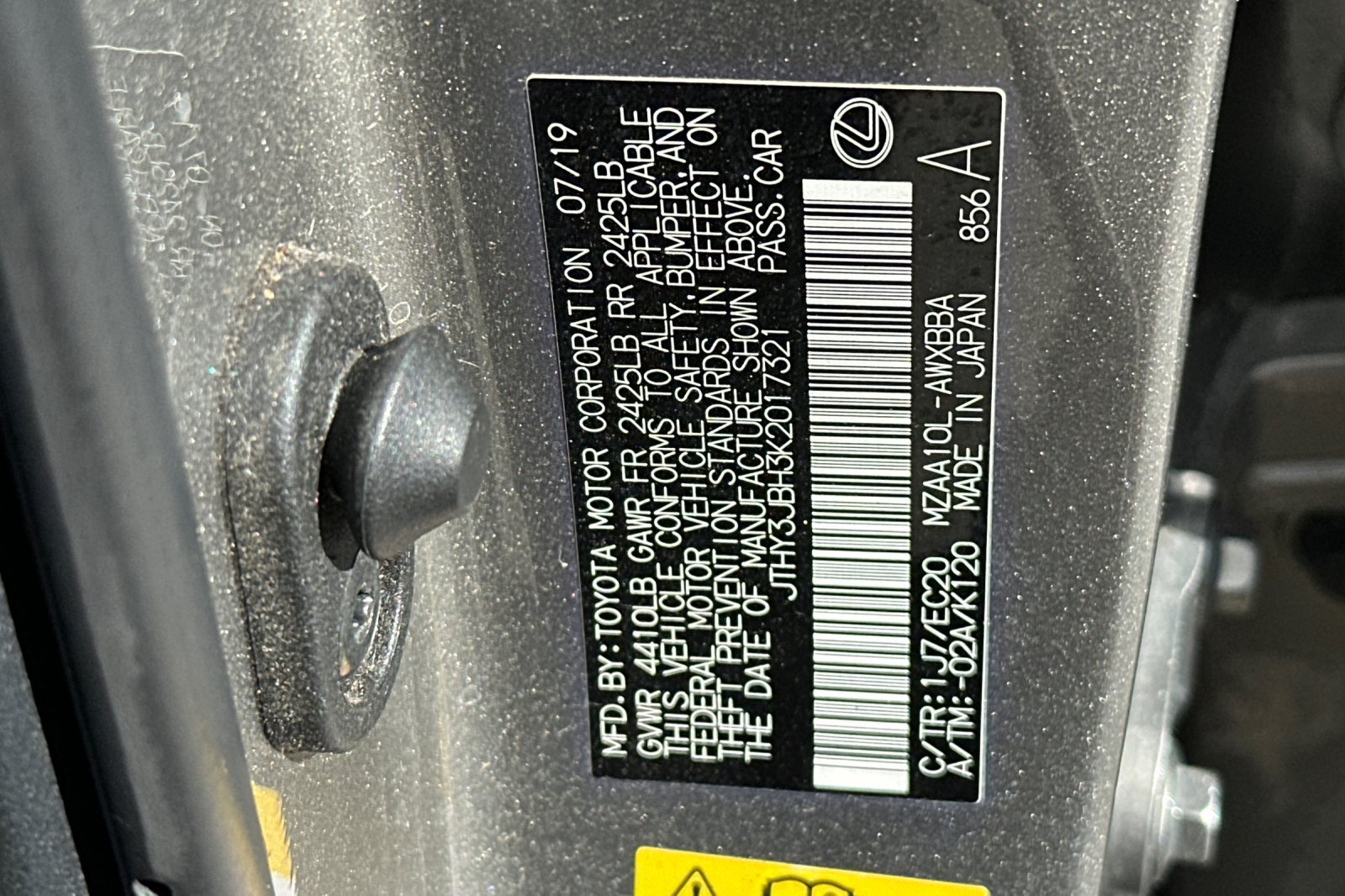 Used 2019 Lexus UX 200 w/ Premium Package FWD image 34