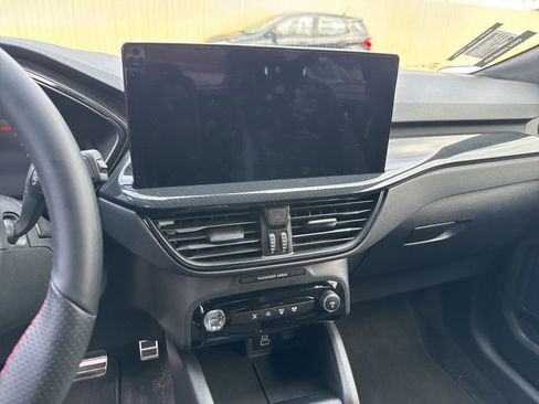 Used 2024 Ford Escape ST-Line w/ Tech Pack #1 image 12