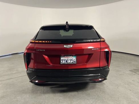 Used 2025 Cadillac Lyriq Sport AWD/4WD image 7