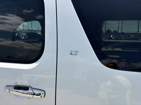 Used 2013 Chevrolet Suburban LT w/ All-Star Edition RWD image 15