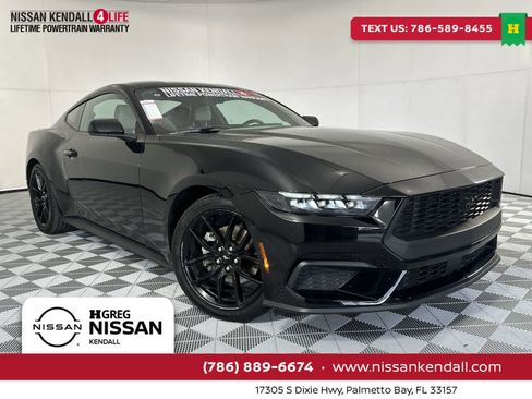 Used 2024 Ford Mustang Coupe RWD image 1