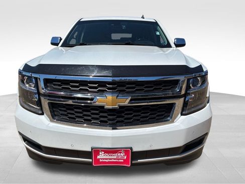 Used 2015 Chevrolet Tahoe LT w/ Luxury Package AWD/4WD image 9