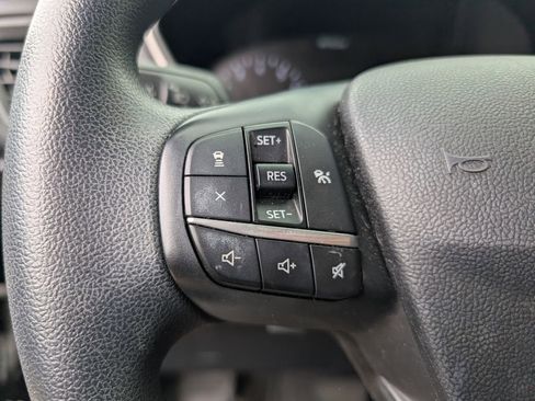 Used 2020 Ford Escape SE image 11