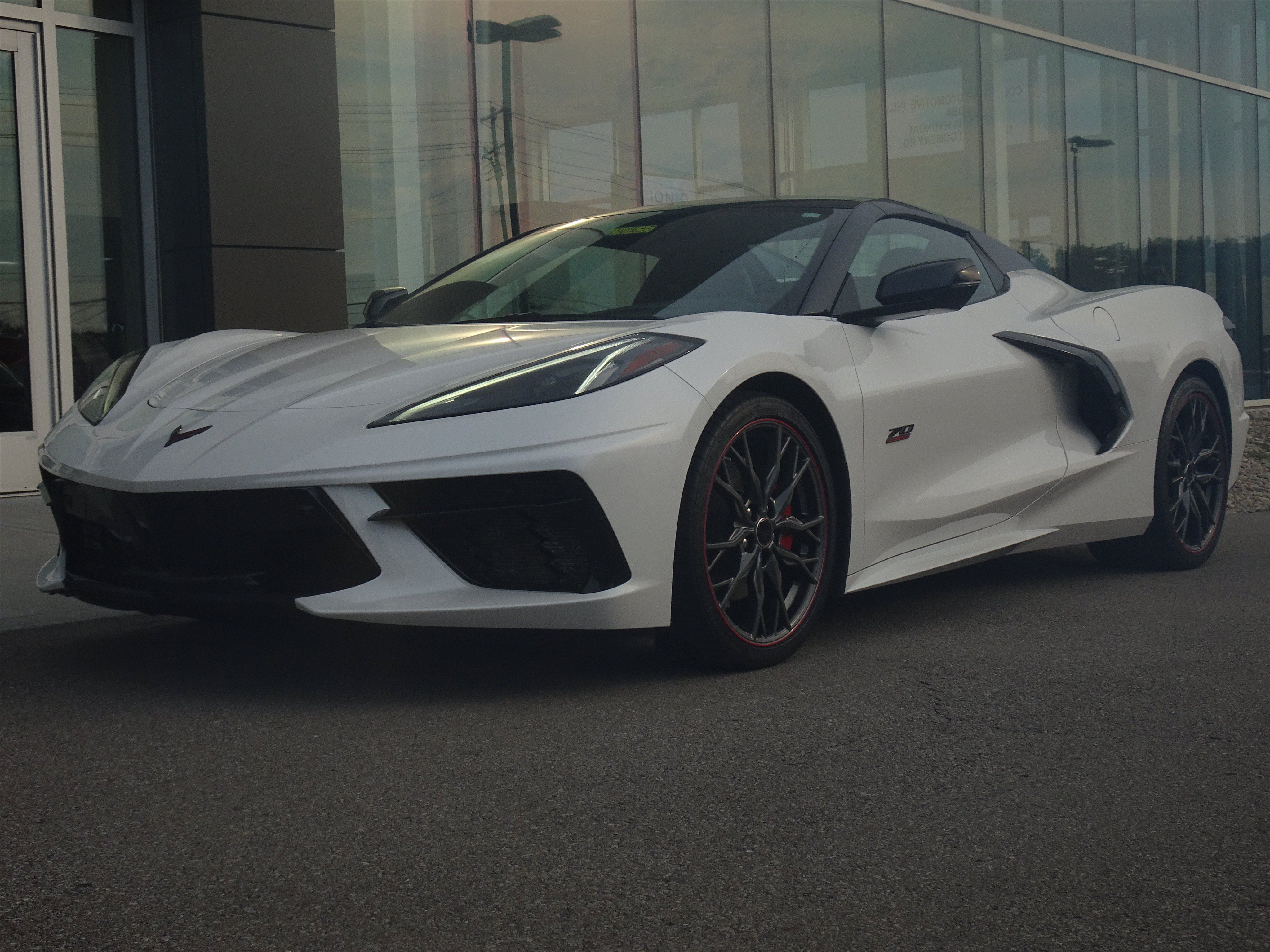 Used 2023 Chevrolet Corvette Stingray Premium Conv RWD image 1