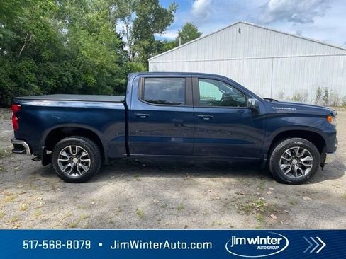 Used 2023 Chevrolet Silverado 1500 LT AWD/4WD image 7