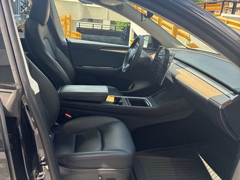 Used 2023 Tesla Model Y Performance AWD/4WD image 6
