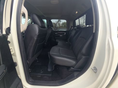 Used 2018 RAM 1500 Laramie w/ Convenience Group image 14