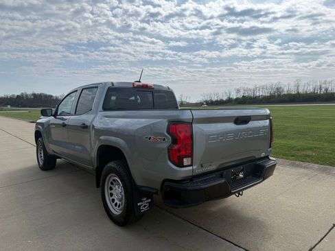 Used 2024 Chevrolet Colorado W/T w/ WT Convenience Package image 6