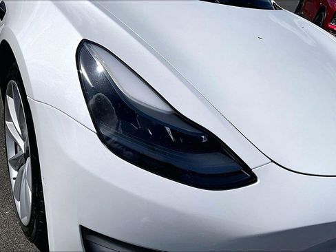 Used 2022 Tesla Model 3 Long Range image 28