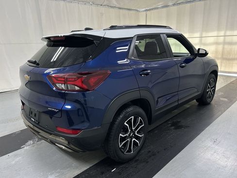 Certified 2023 Chevrolet TrailBlazer ACTIV w/ Convenience Package FWD image 2
