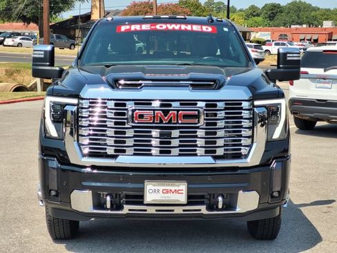 Used 2024 GMC Sierra 3500 Denali Ultimate AWD/4WD image 3