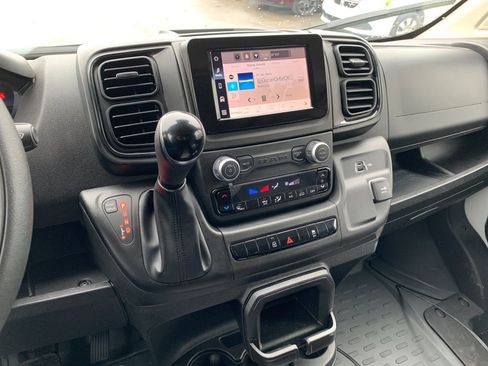 Used 2025 RAM ProMaster 2500 w/ Storage Group image 21