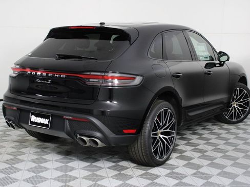 New 2026 Porsche Macan S AWD/4WD image 7