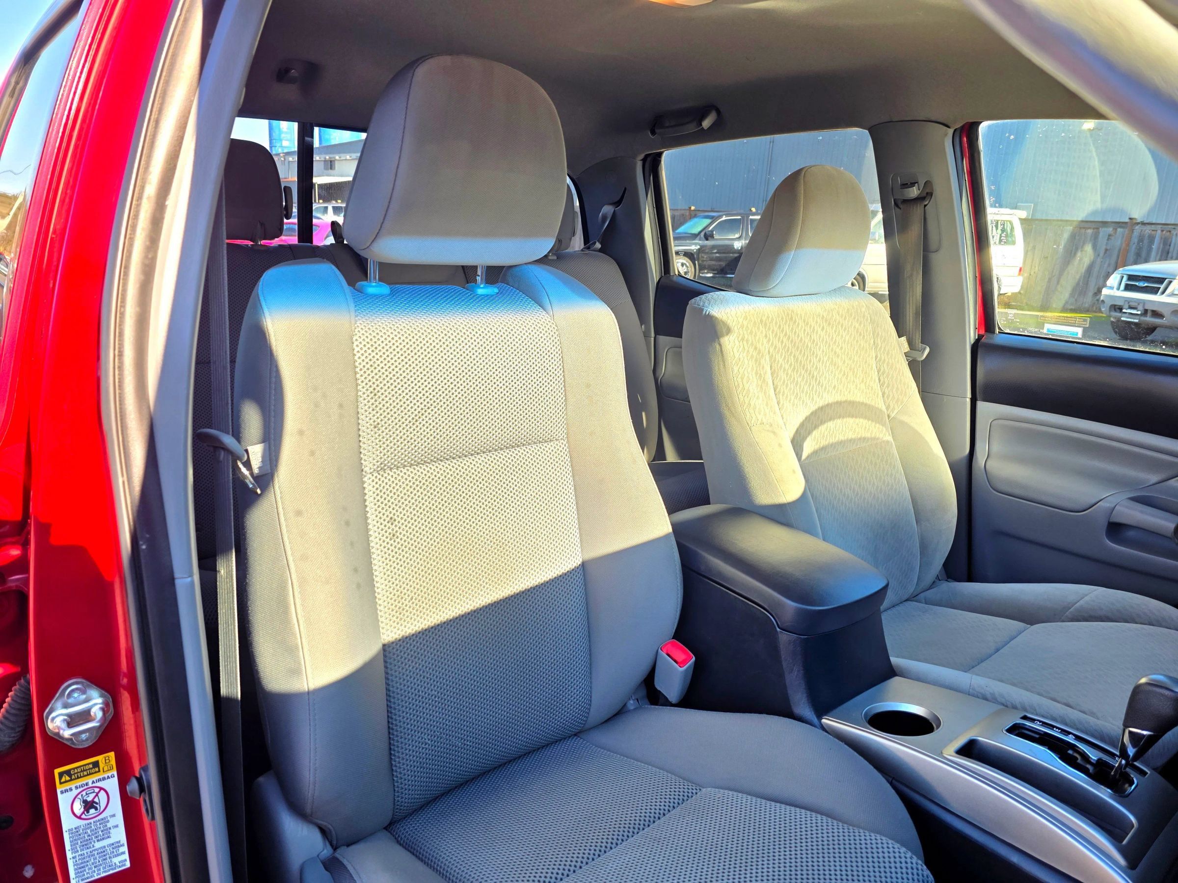 Used 2015 Toyota Tacoma 4x4 Double Cab w/ TRD Sport Package image 28