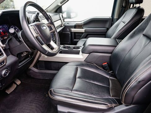 Used 2020 Ford F350 Lariat image 5