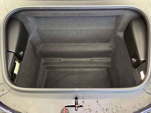 Certified 2022 Porsche 718 Cayman GT4 image 19