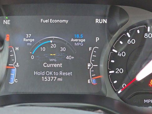 Certified 2025 Jeep Compass Latitude image 22